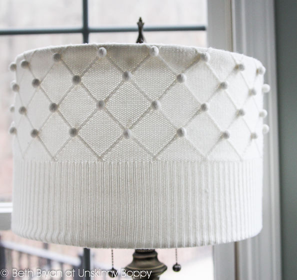 Unskinny-Boppy-Sweater-Lamp-Shade